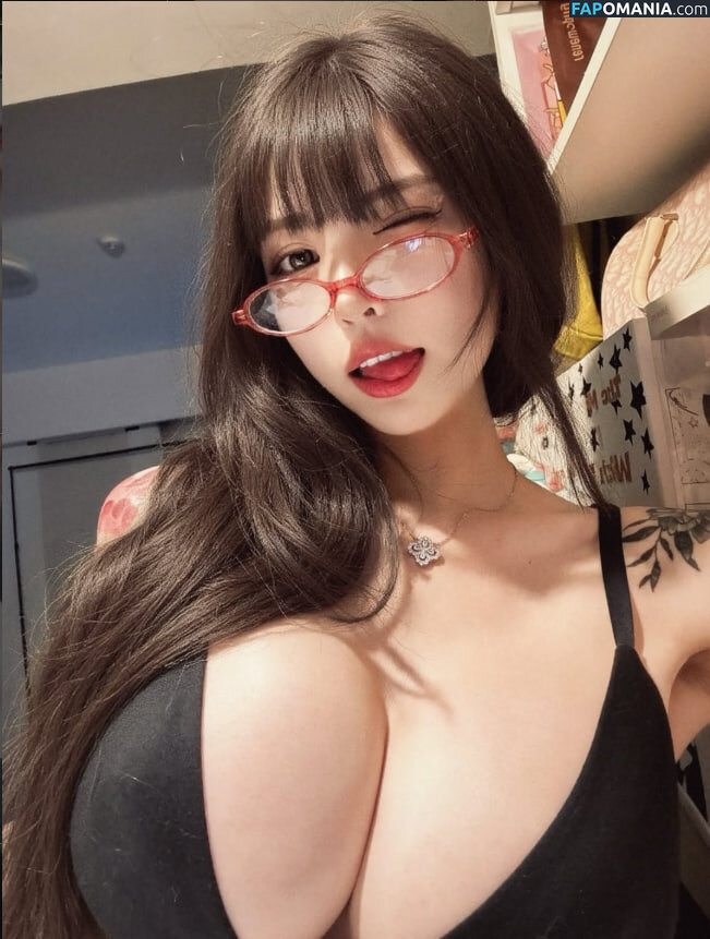 Funi1023 / funi1023_lin Nude OnlyFans  Leaked Photo #12
