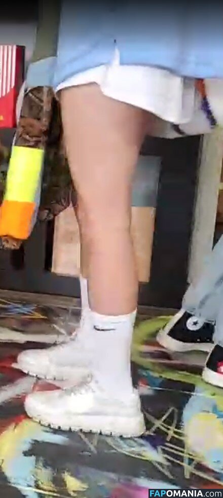 Fuslie / Leslie Nude OnlyFans  Leaked Photo #241