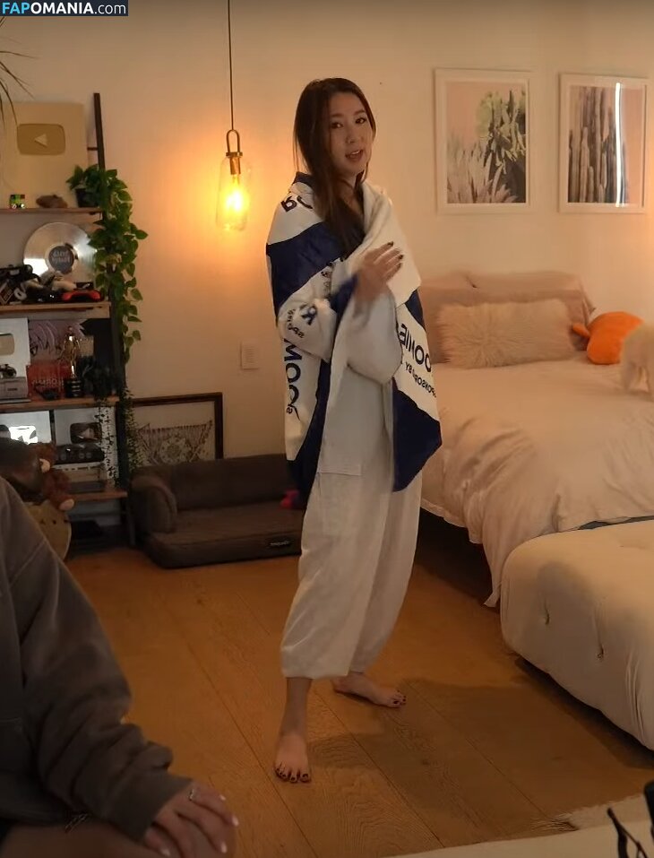 Fuslie Leslie Nude Onlyfans Leaked Photo Fapomania