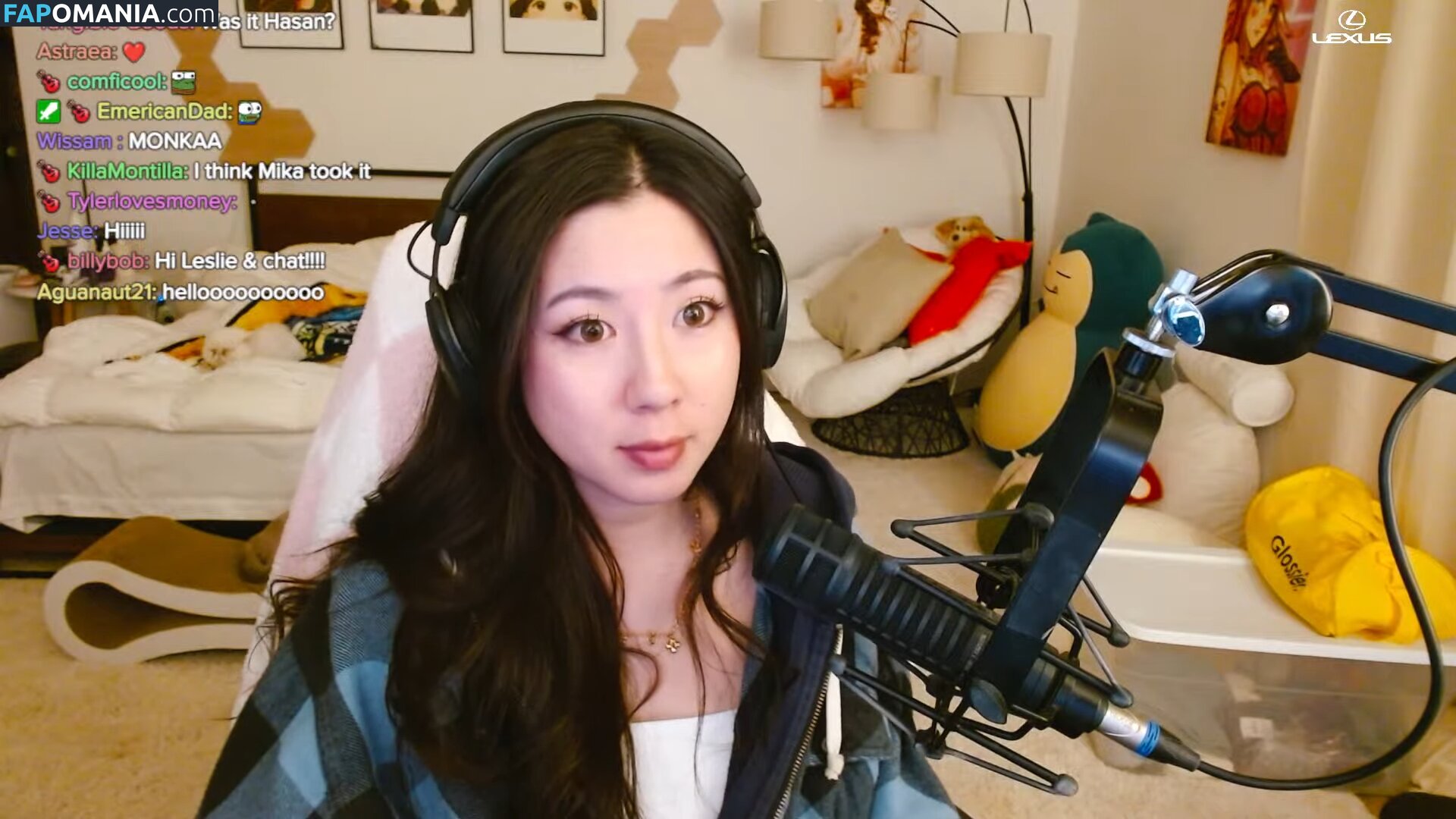 Fuslie / Leslie Nude OnlyFans  Leaked Photo #327