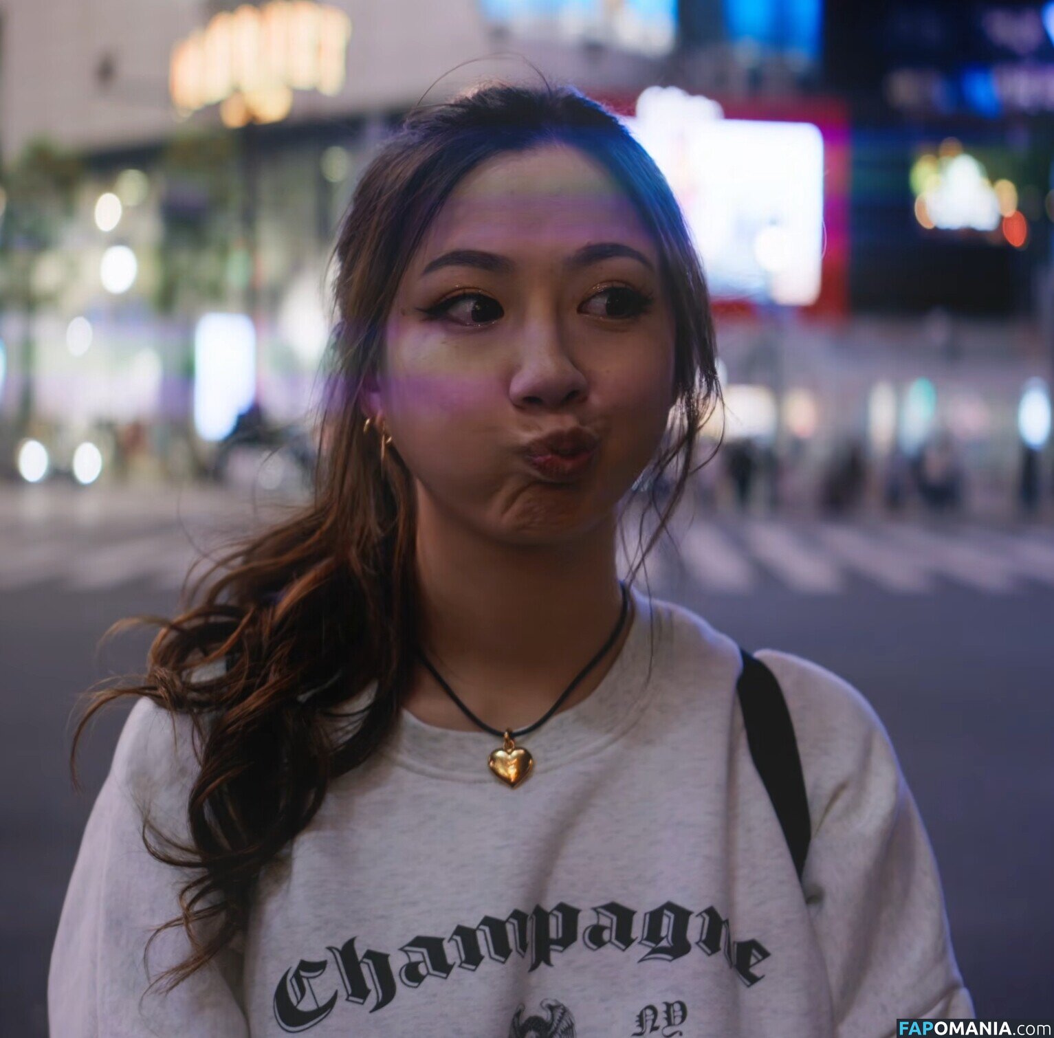 Fuslie / Leslie Nude OnlyFans  Leaked Photo #785