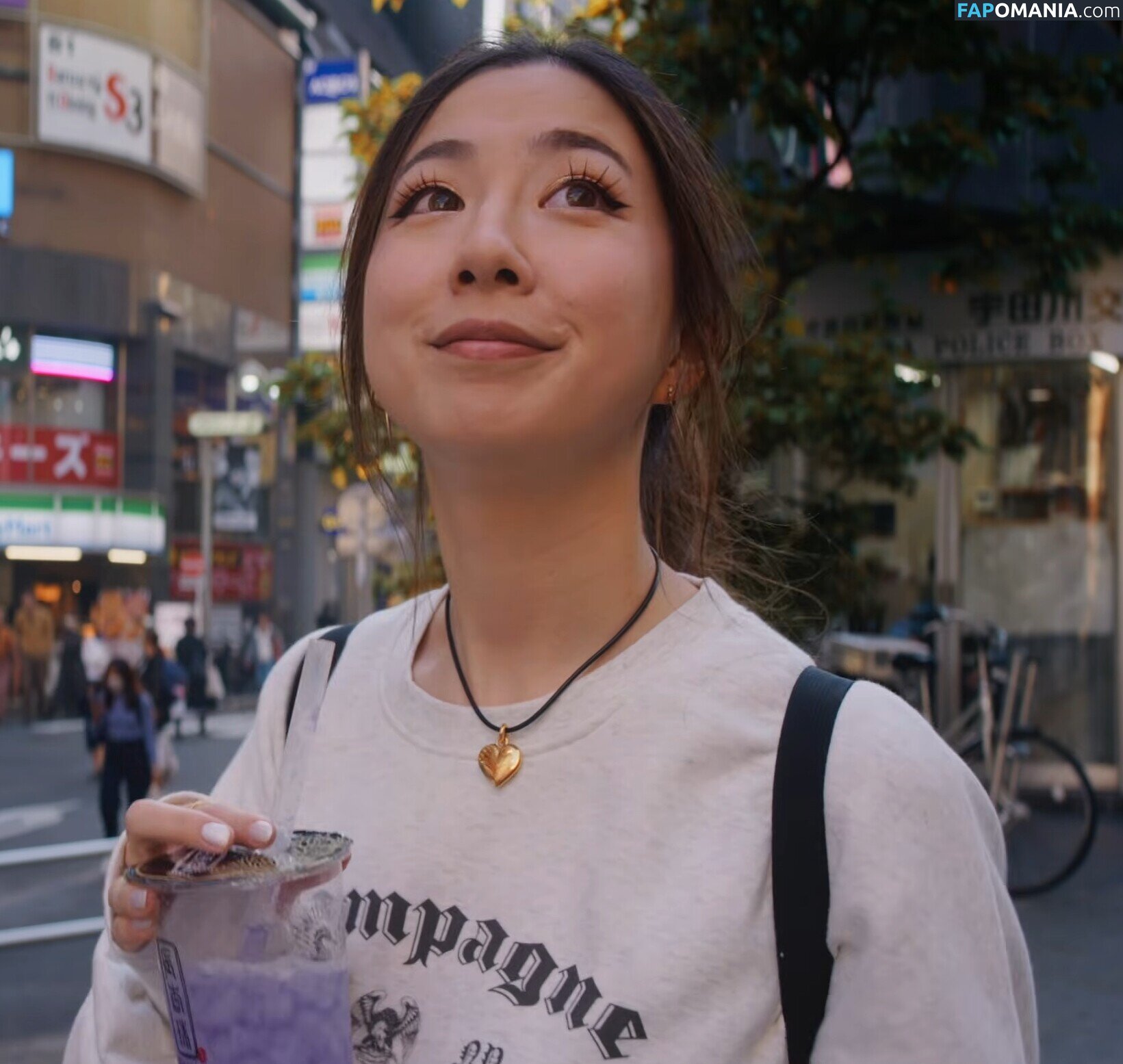 Fuslie / Leslie Nude OnlyFans  Leaked Photo #798