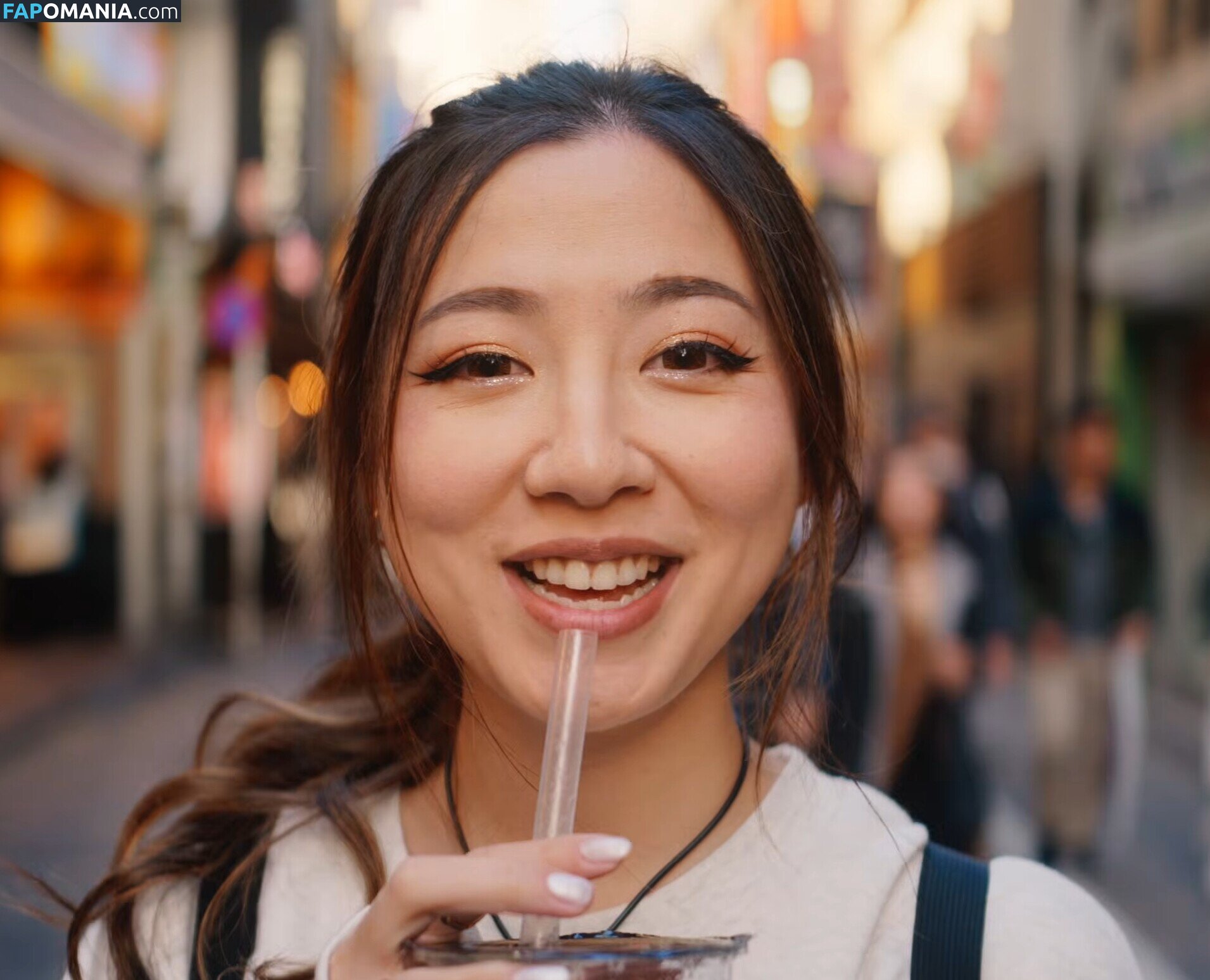Fuslie / Leslie Nude OnlyFans  Leaked Photo #799