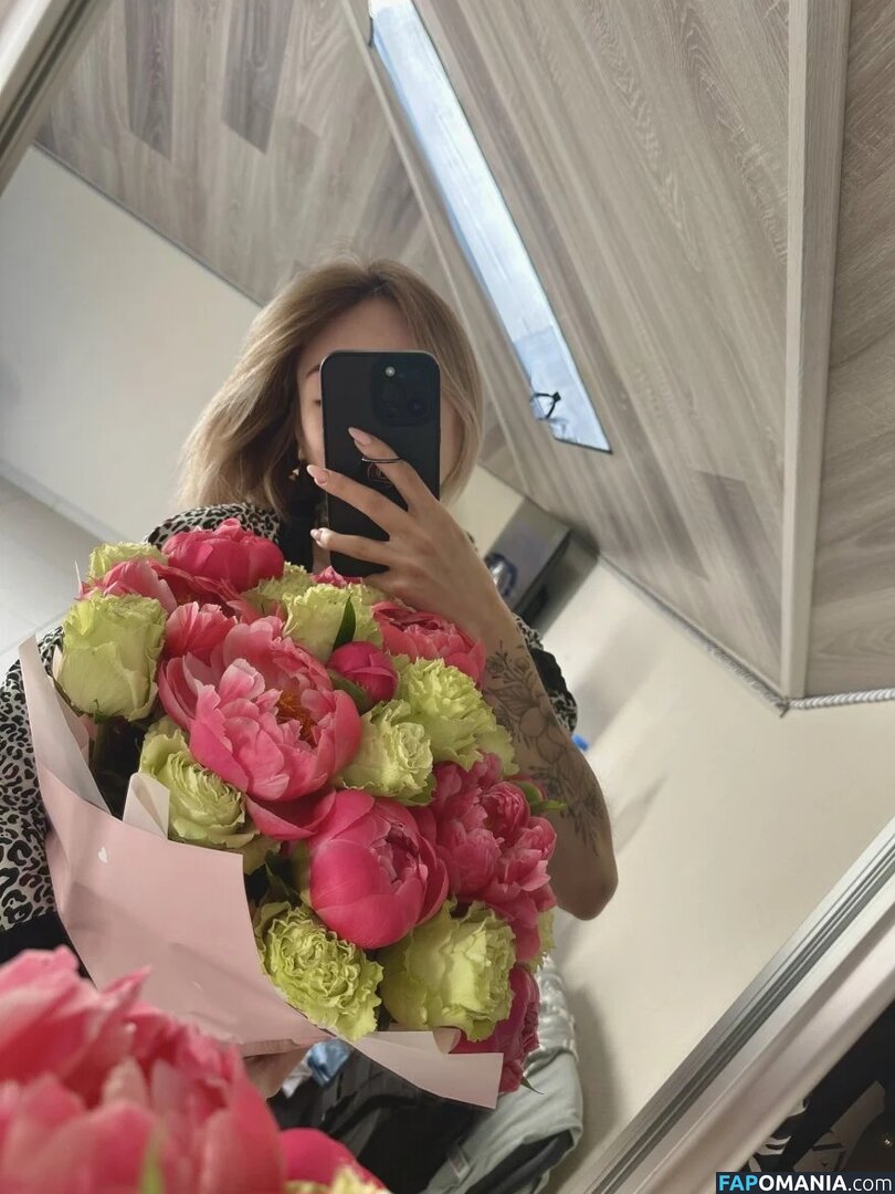 Future_Star / betty_ouh Nude OnlyFans  Leaked Photo #7