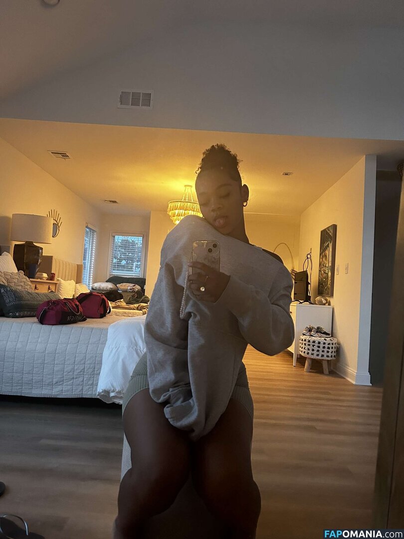 Fw.Renee._ / fw.renee_ / reneegracie Nude OnlyFans  Leaked Photo #3