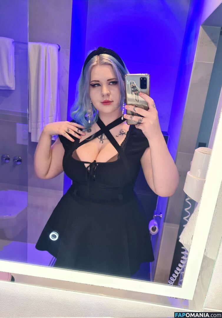 FylyArtworksAndCosplays / Fyly_cosplays Nude OnlyFans  Leaked Photo #107
