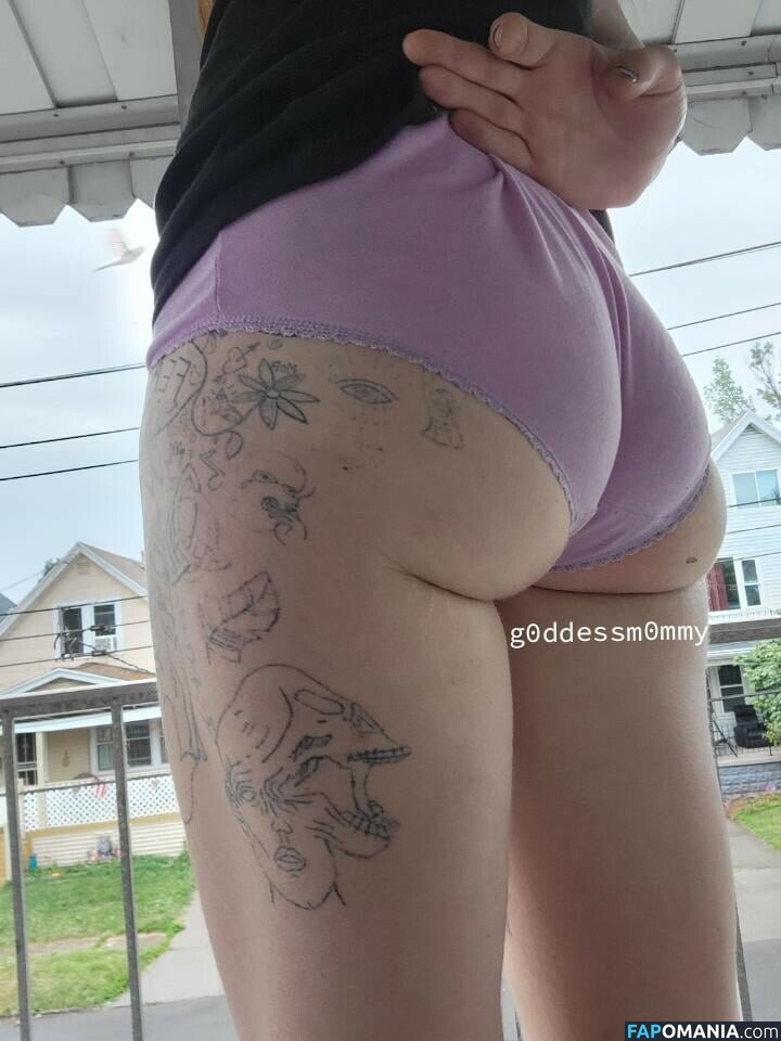g0ddessm0mmy / imperfect_creativity_ / mommy__mandy Nude OnlyFans  Leaked Photo #10