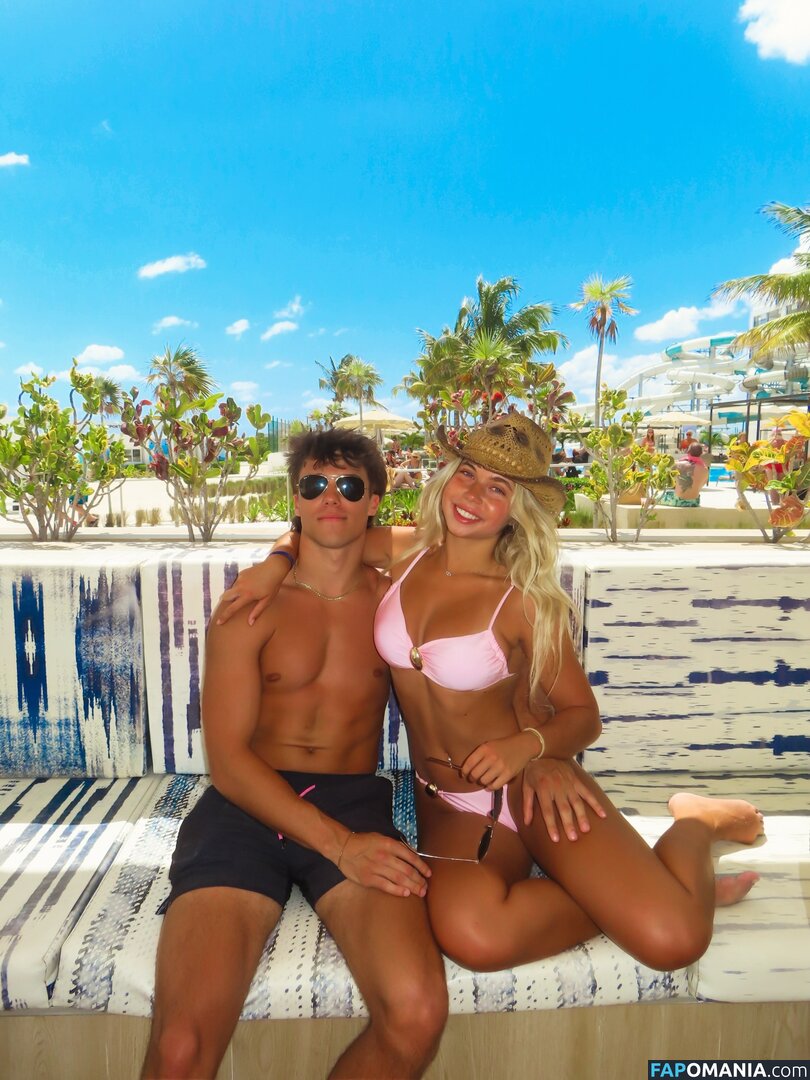Gabbie Contos / gabrielacontosss Nude OnlyFans  Leaked Photo #3
