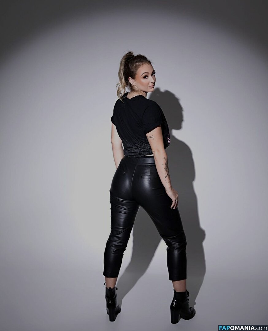 Gabi Gagliassi / gabigagliassi Nude OnlyFans  Leaked Photo #19