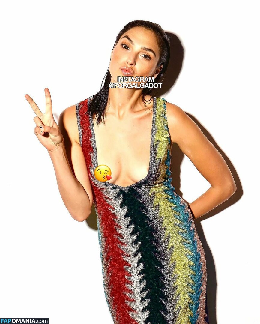 Gal Gadot / gal_gadot / https: / inked_hriss Nude OnlyFans  Leaked Photo #113