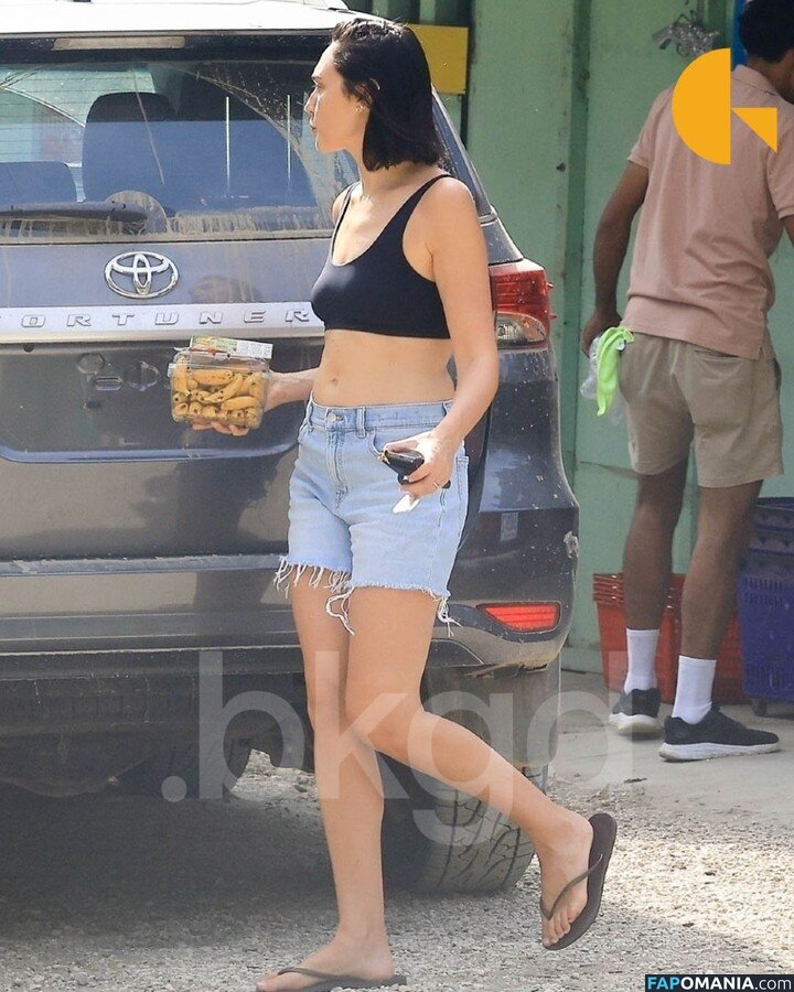 Gal Gadot / gal_gadot / https: / inked_hriss Nude OnlyFans  Leaked Photo #739