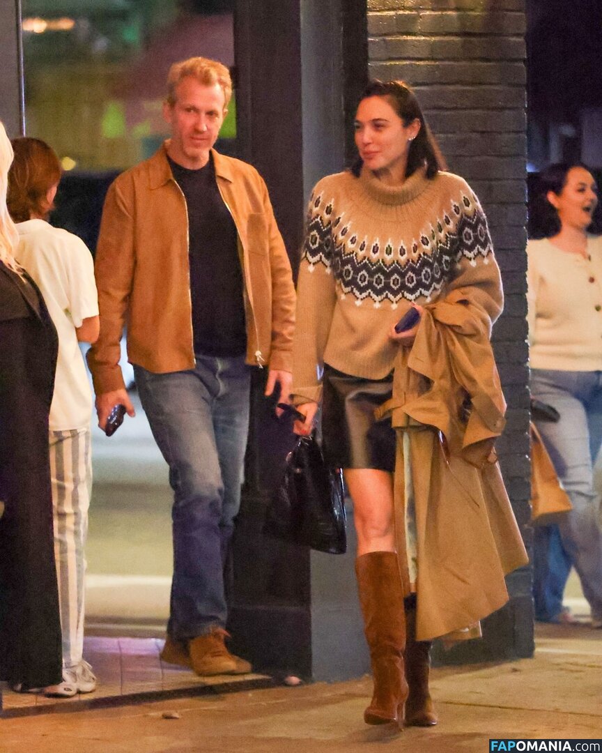 Gal Gadot / gal_gadot / https: / inked_hriss Nude OnlyFans  Leaked Photo #743