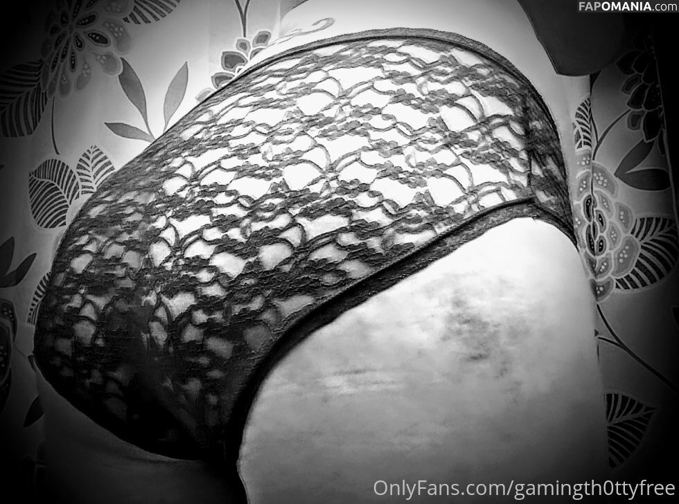 gamingth0ttyfree / thtprvttygrl Nude OnlyFans  Leaked Photo #4