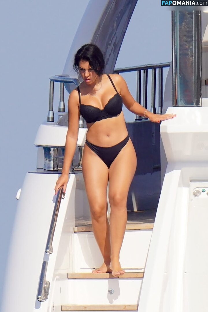 Georgina Rodriguez / georginagio Nude OnlyFans  Leaked Photo #73