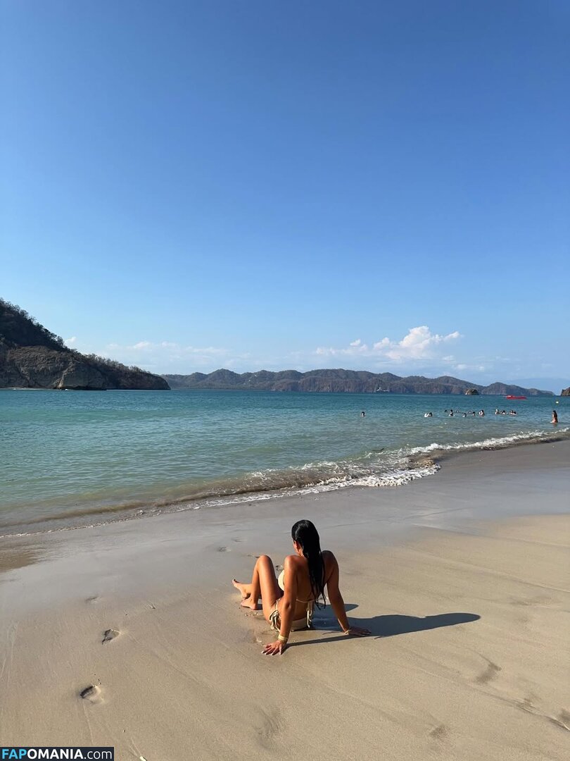 Gianna Bonacorso / giannabonacorsoo Nude OnlyFans  Leaked Photo #2