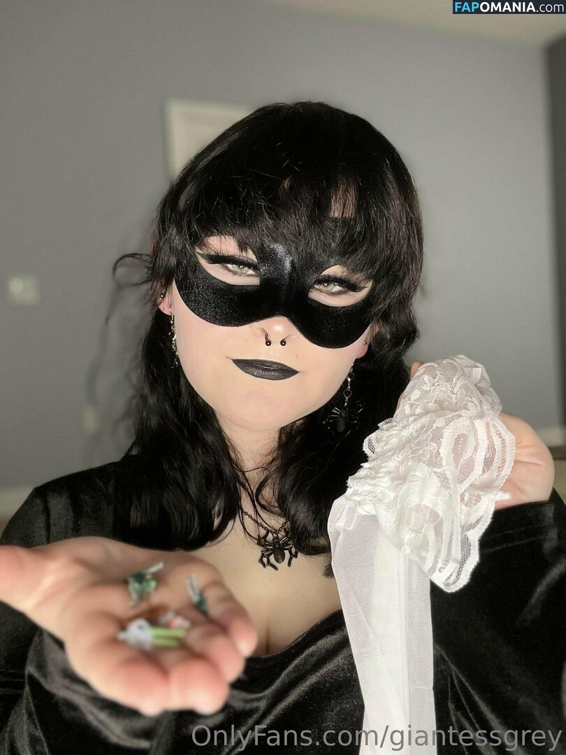 giantessgrey / grimlygrey Nude OnlyFans  Leaked Photo #19
