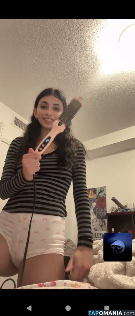 gilliandavis / gilliandaviss / gillianunrestricted Nude OnlyFans  Leaked Photo #6