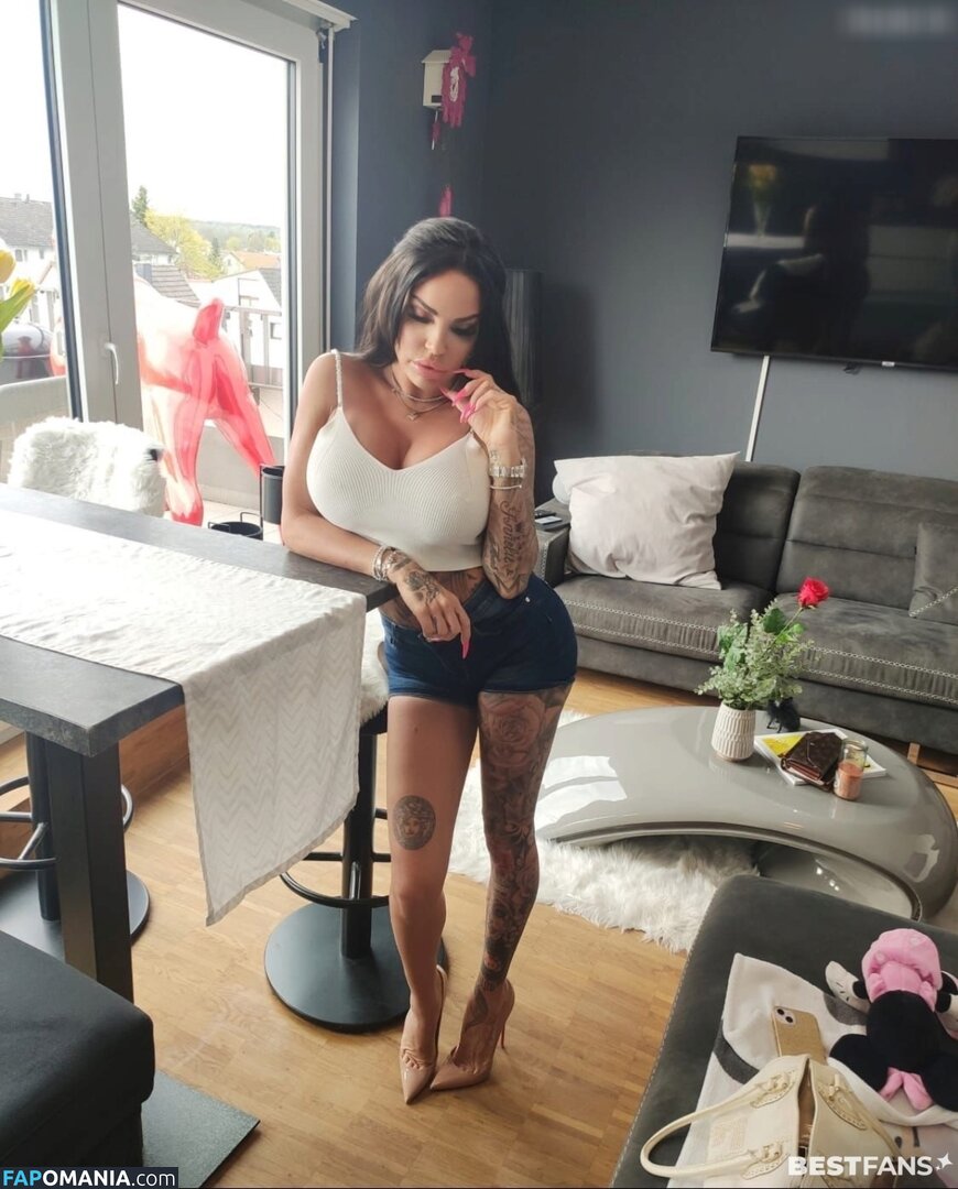 Gina Lisa Lohfink / ginalisa2309 / ginalisaofficial Nude OnlyFans  Leaked Photo #23