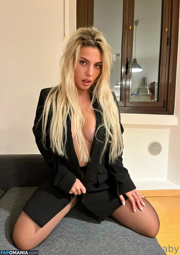 Giorgia / Giorgiababy__ / giorgiababy / giorgigigigia Nude OnlyFans  Leaked Photo #3