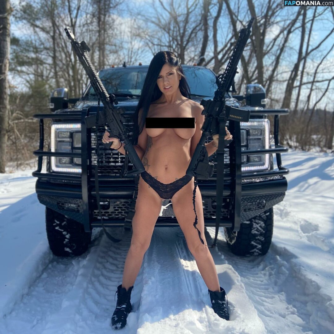 Firearms / Girls With Guns / mia.nicole.23 / wifi_diaries Nude OnlyFans  Leaked Photo #124