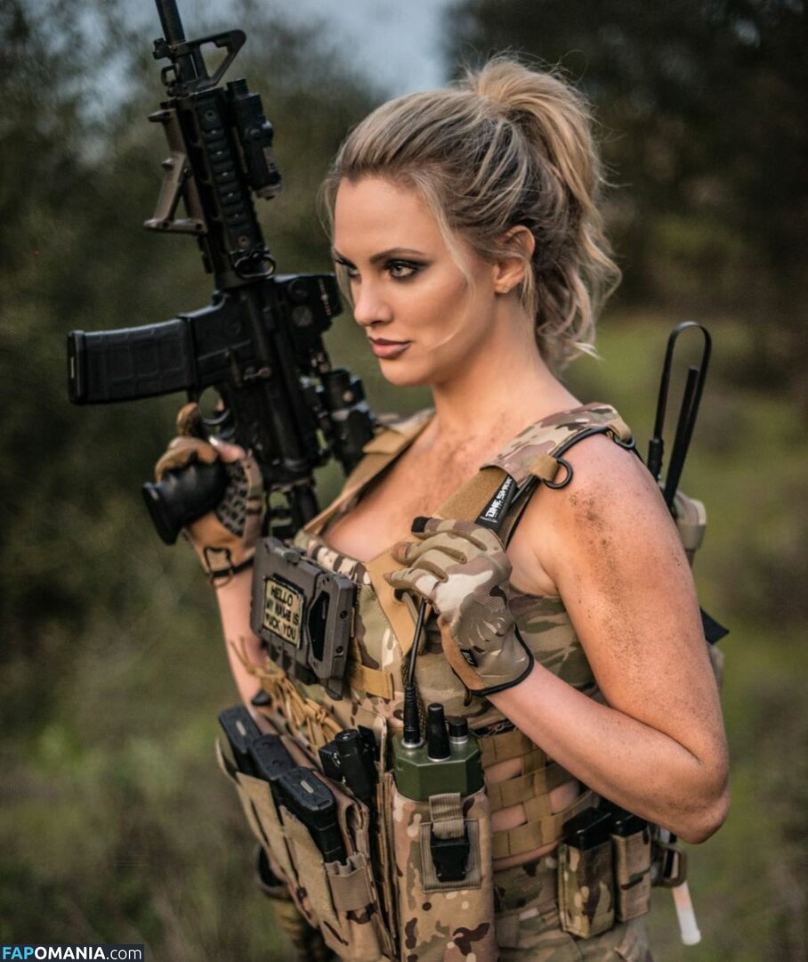 Firearms / Girls With Guns / mia.nicole.23 / wifi_diaries Nude OnlyFans  Leaked Photo #200