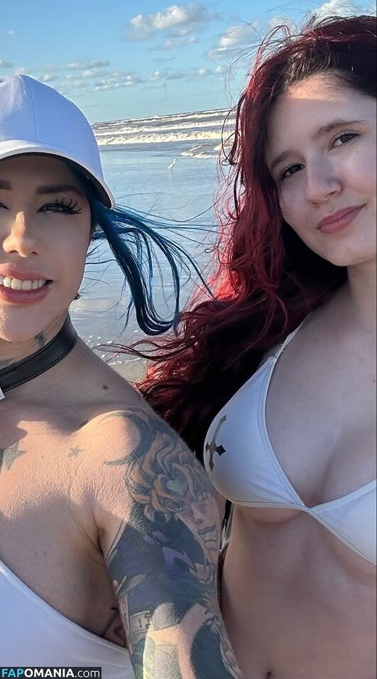 Giu Hellsing / GiuHellsing Nude OnlyFans  Leaked Photo #19