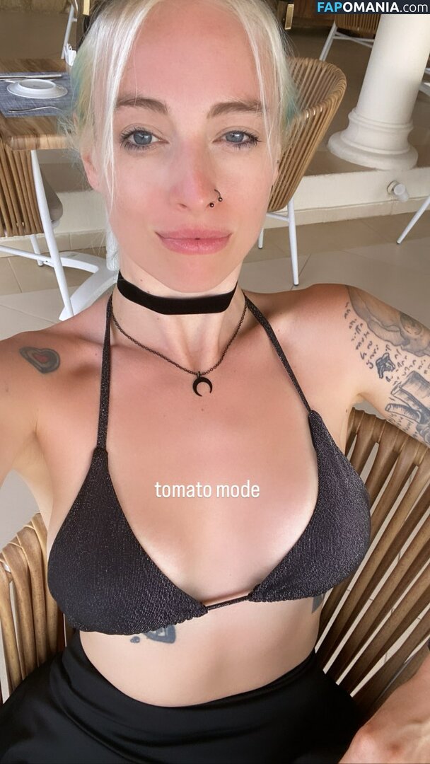 Giulia Henne / giuhenne Nude OnlyFans  Leaked Photo #49