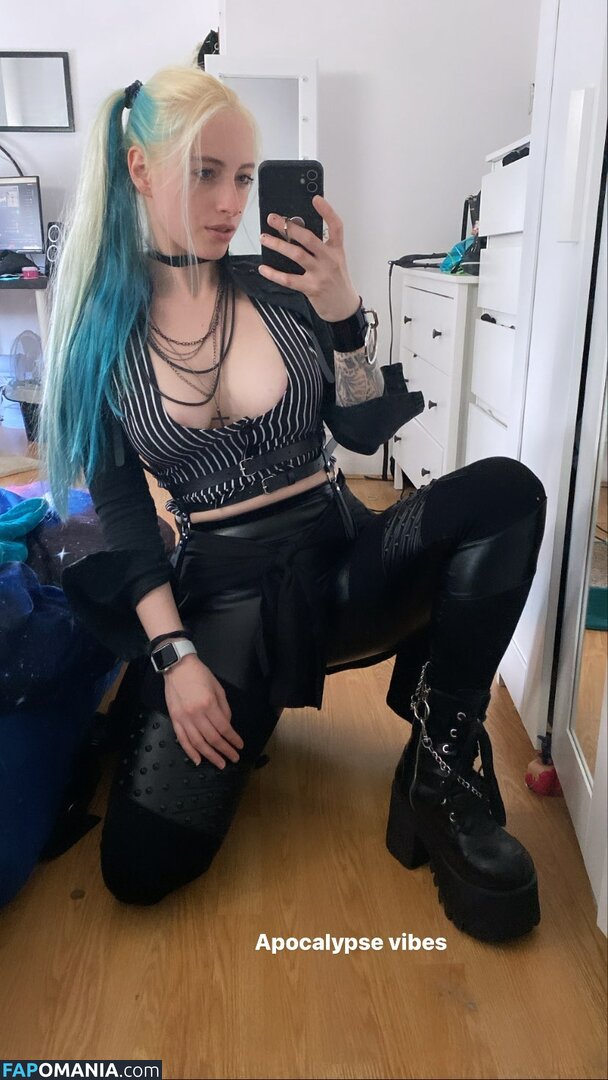 Giulia Henne / giuhenne Nude OnlyFans  Leaked Photo #130