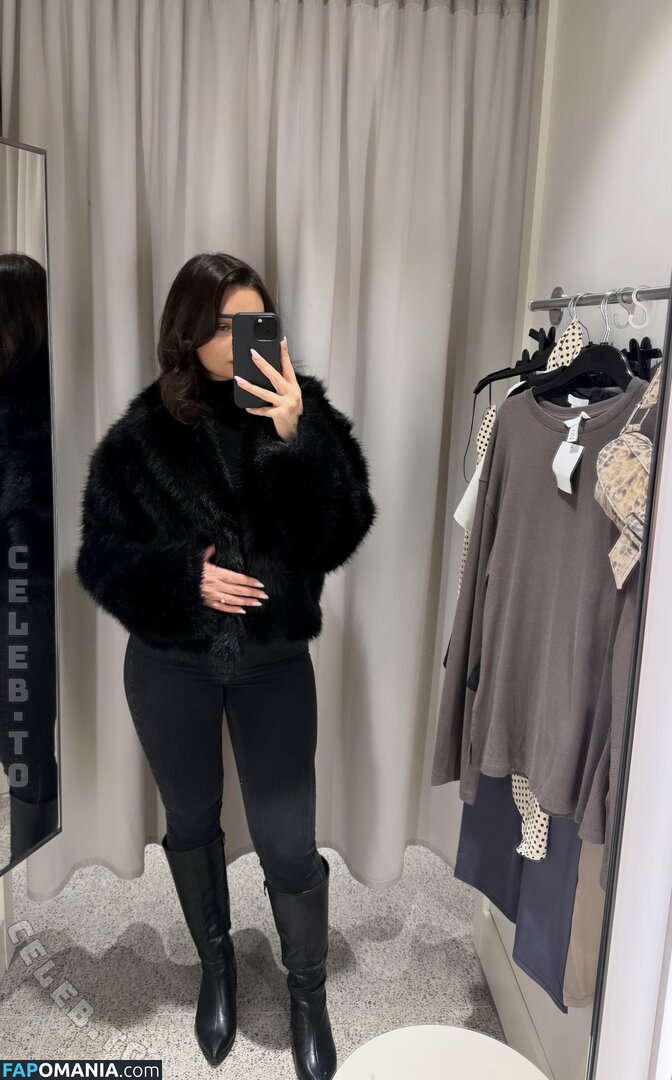 Giuliafrjc Nude OnlyFans  Leaked Photo #1