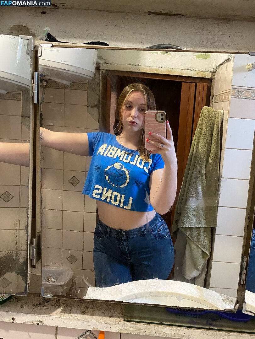 Giuliana / dm.giulii / giulianacabrazia_ Nude OnlyFans  Leaked Photo #2