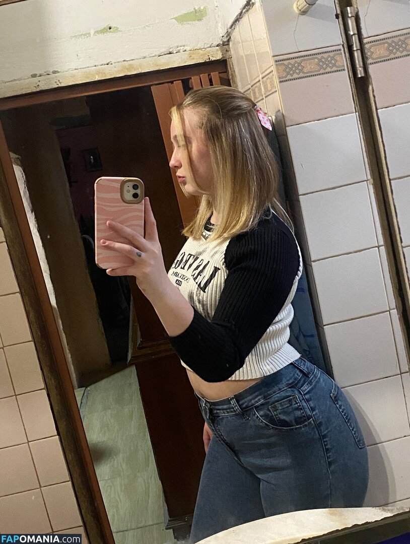 Giuliana / dm.giulii / giulianacabrazia_ Nude OnlyFans  Leaked Photo #3