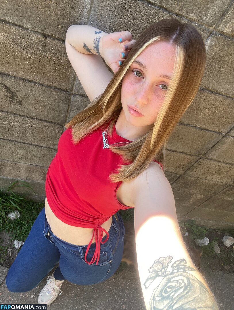 Giuliana / dm.giulii / giulianacabrazia_ Nude OnlyFans  Leaked Photo #4