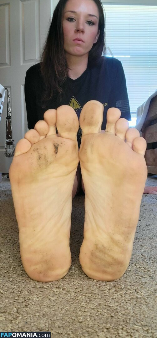 BarefootBunny5116 / Goddess Bunny / thetiniestbunny / thetiniestbunnyx Nude OnlyFans  Leaked Photo #34