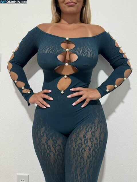 Goddess Gianna / goddess g / goddessgianna33 Nude OnlyFans  Leaked Photo #10