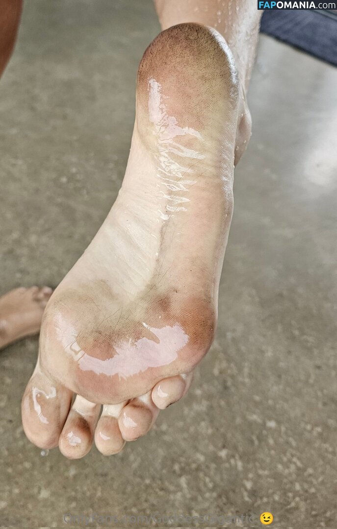 giganticgoddess / goddessgigantic Nude OnlyFans  Leaked Photo #8