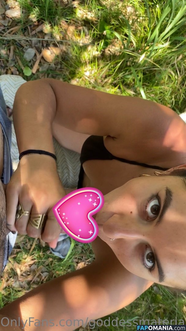 Goddessmaterial1 / Shundi / nashundaleoni Nude OnlyFans  Leaked Photo #35