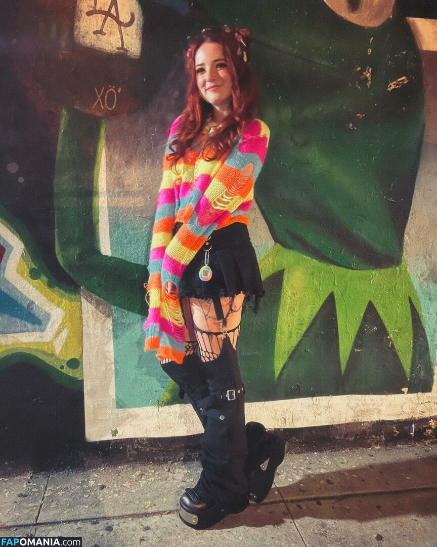 Erin Timony / Fresh Blush ASMR / Goodnight Moon / fresh.blush / goodnightmoonasmr Nude OnlyFans  Leaked Photo #10