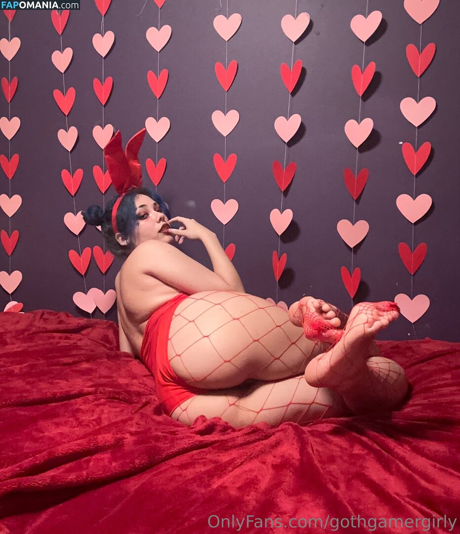 gothgamergirly / gothgirlgaming Nude OnlyFans  Leaked Photo #36