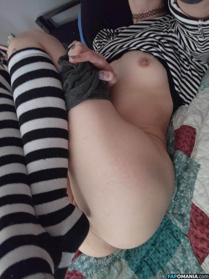 gr3ys4n4t0my Nude OnlyFans  Leaked Photo #2