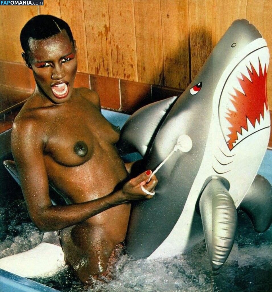 Grace Jones / gracejonesofficial / https: Nude OnlyFans  Leaked Photo #3