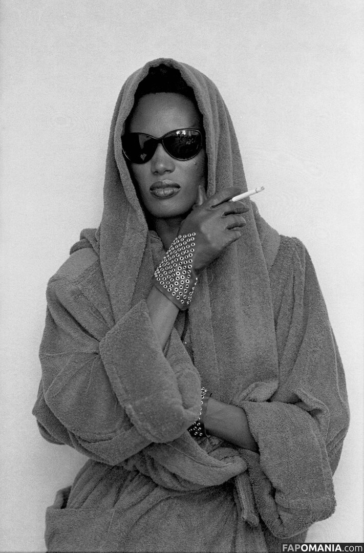 Grace Jones / gracejonesofficial / https: Nude OnlyFans  Leaked Photo #5