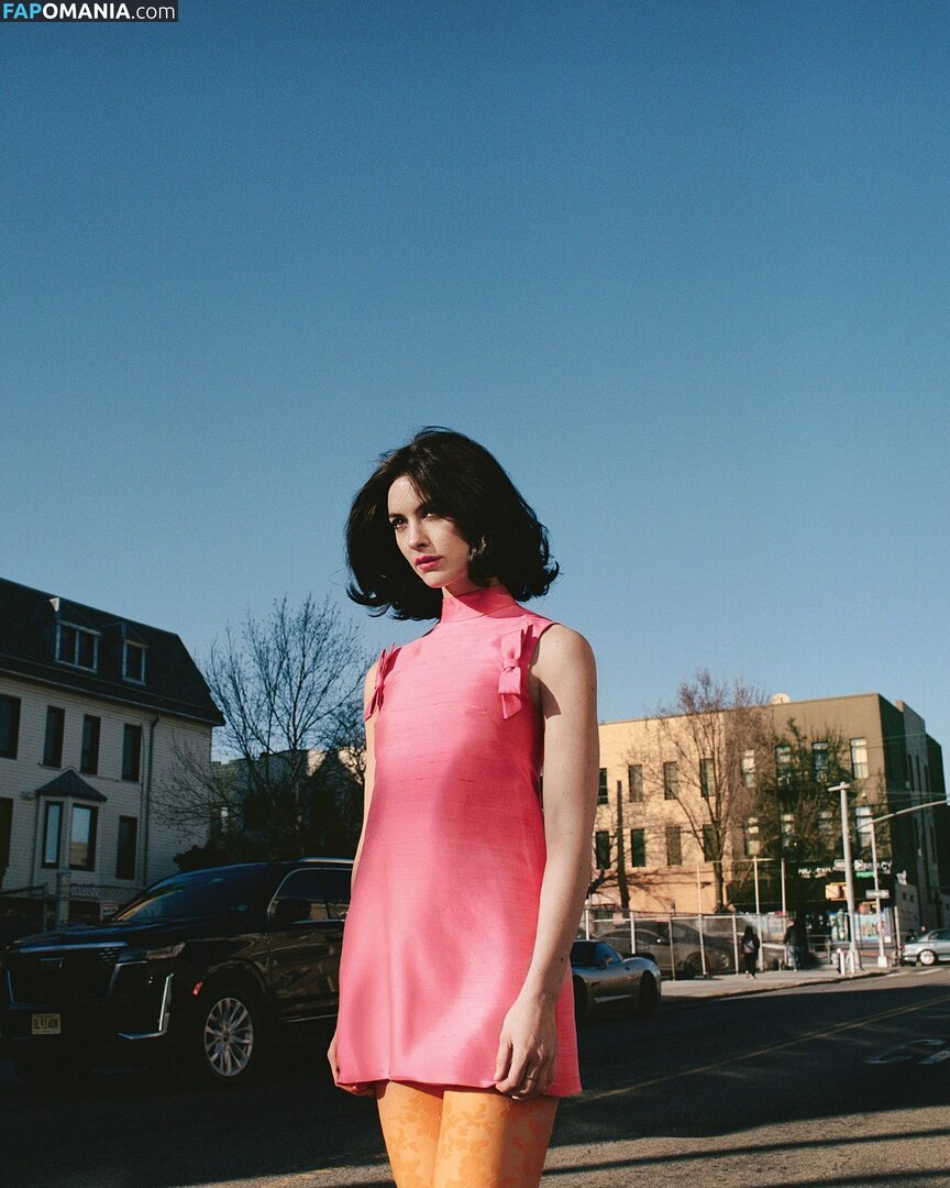 Gracie Abrams / gracieabrams Nude OnlyFans  Leaked Photo #395