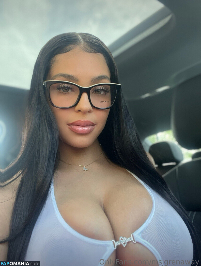 Grenaway Nude OnlyFans  Leaked Photo #6