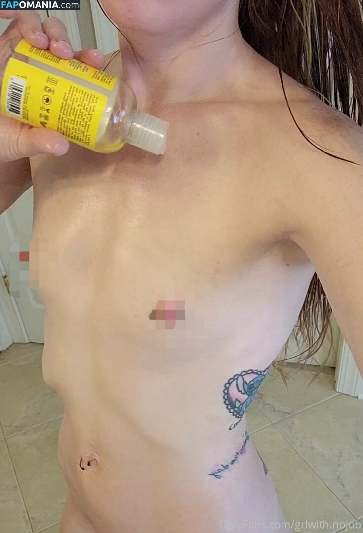 girlwithnojob / grlwith.nojob Nude OnlyFans  Leaked Photo #9
