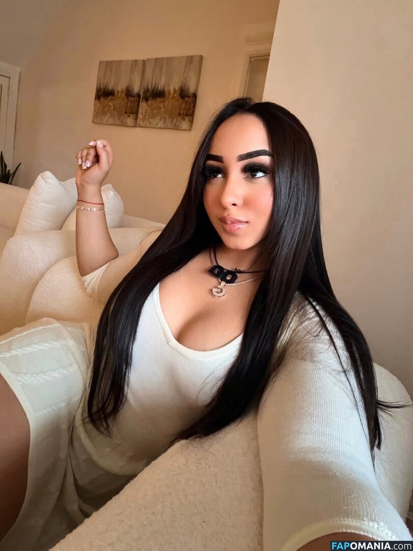 Genesis vargas / Gvargas_20 Nude OnlyFans  Leaked Photo #9