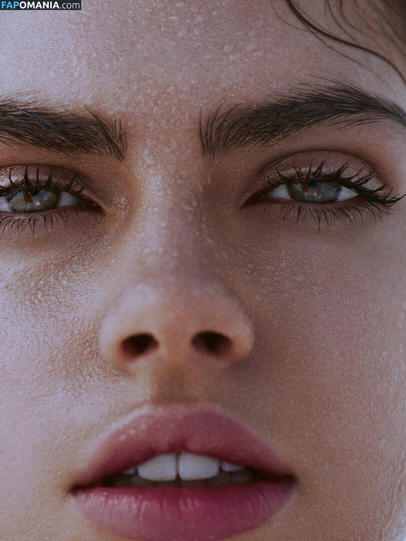 Gwen Van Nude OnlyFans  Leaked Photo #4