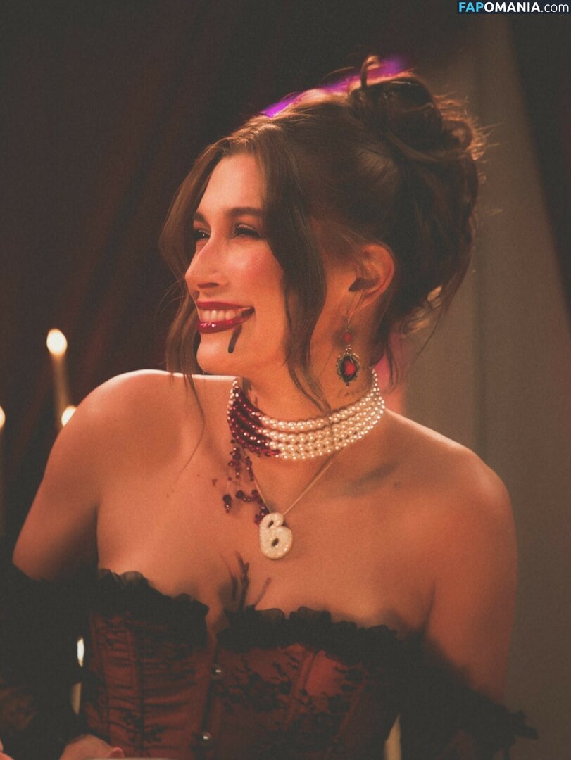 Hailey Baldwin Bieber / haileybieber Nude OnlyFans  Leaked Photo #392