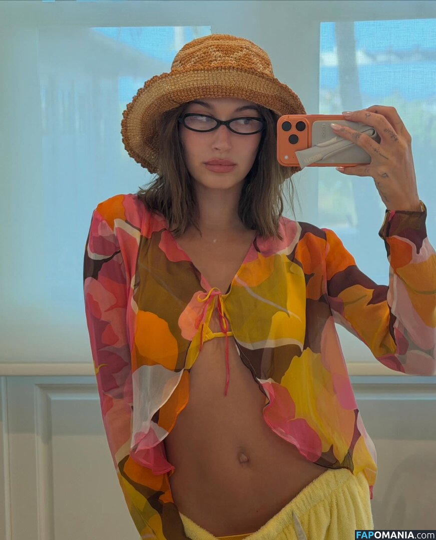 Hailey Baldwin / haileybieber Nude OnlyFans  Leaked Photo #91
