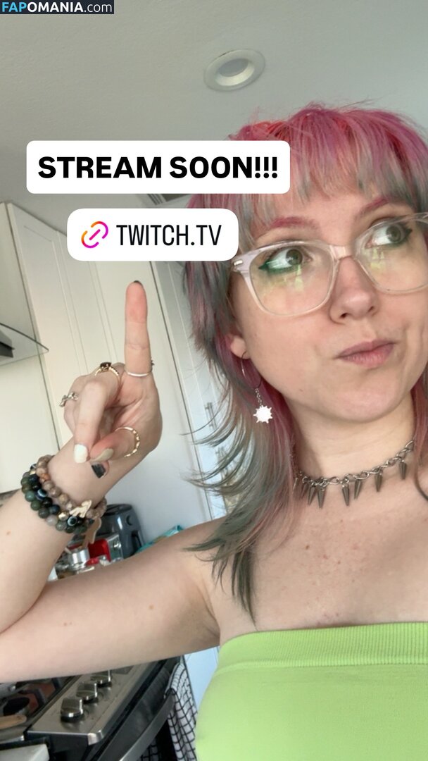 Hailey J. Strader / jaym0v Nude OnlyFans  Leaked Photo #2