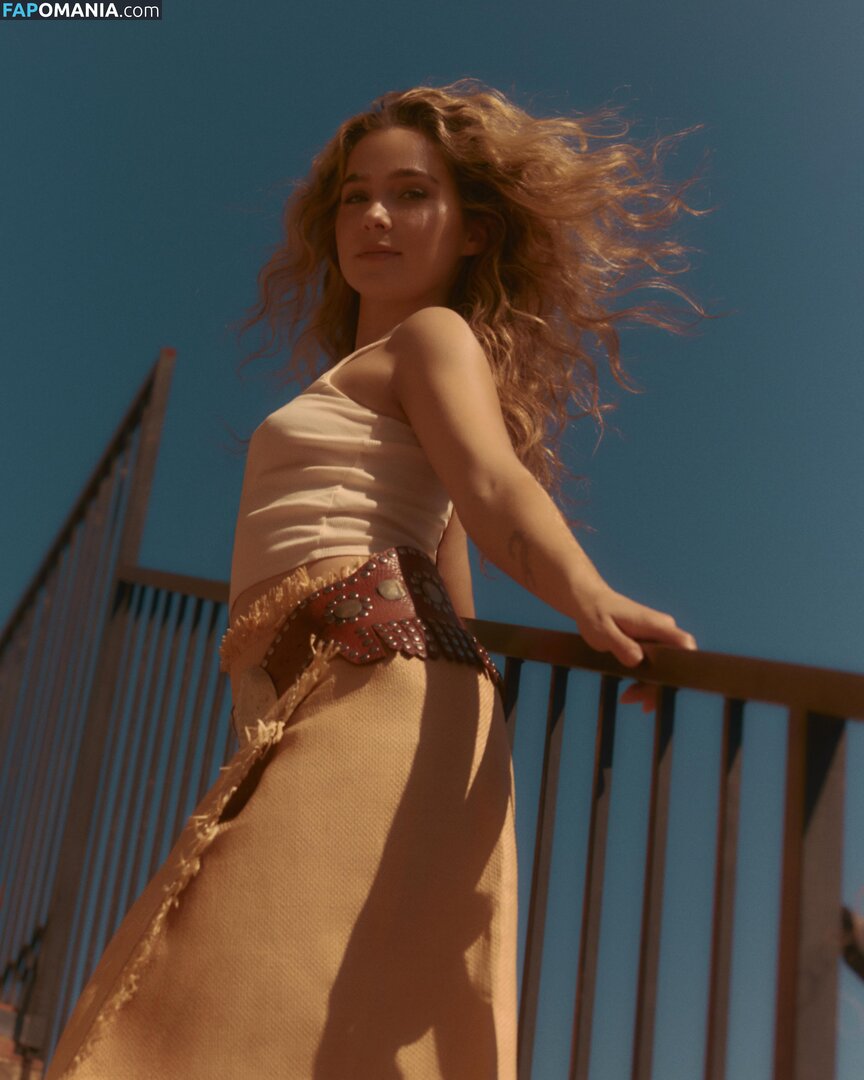 Haley Lu Richardson / haleyluhoo Nude OnlyFans  Leaked Photo #219